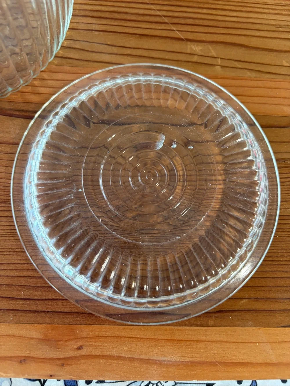 Vintage Clear Glass Ribbed Storage Jar with Lid - Clear EUC new chips cracks